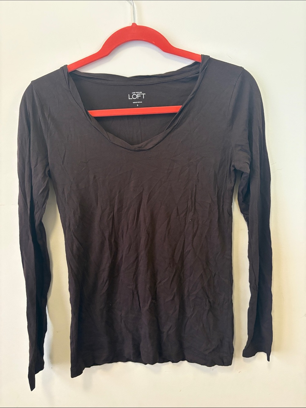 LOFT Women’s Brown Long-Sleeve V-Neck Top